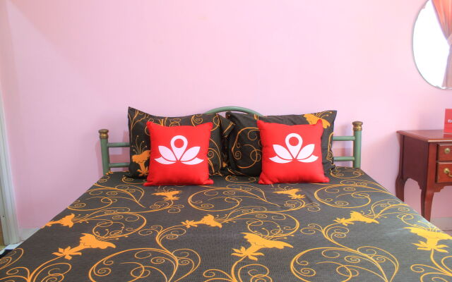 Cendana Mulia Hostel