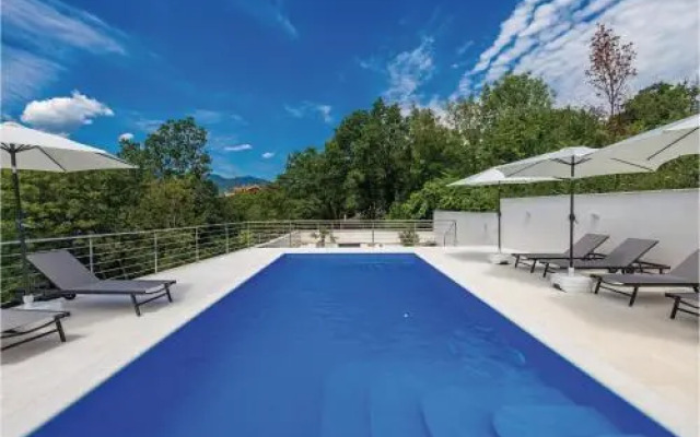 Four Bedroom Holiday Home in Kastav