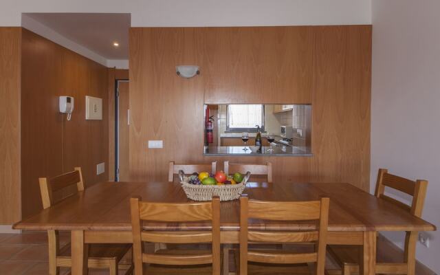 B46 - Marina Park Apartment with Seaview