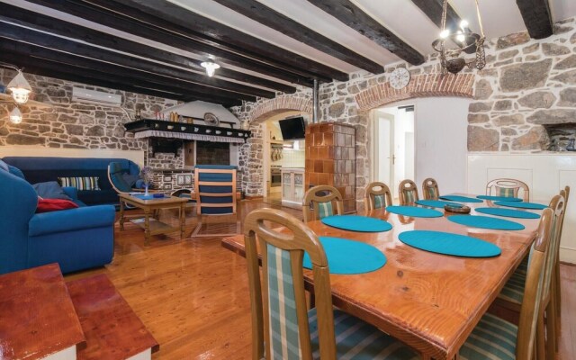 Nice Home in Preko With Wifi and 2 Bedrooms