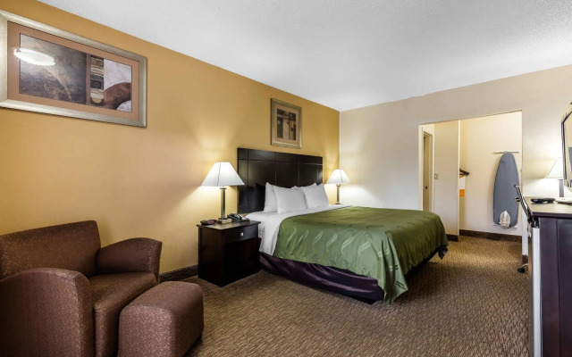 Quality Inn Tullahoma