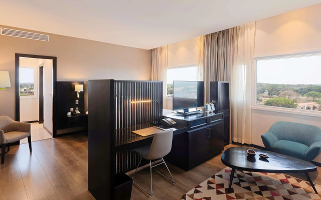 Radisson Hotel Santa Cruz