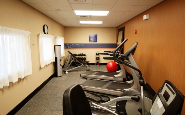 Hampton Inn & Suites Charlotte Airport