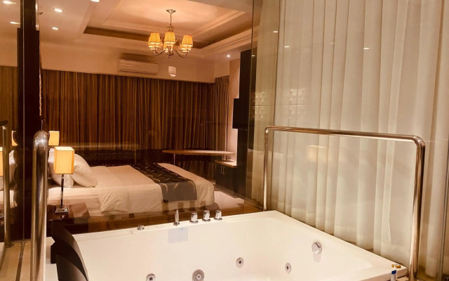 Prime Asia Hotel