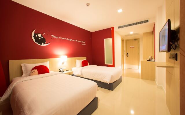 Sleep With Me Hotel design hotel @ patong