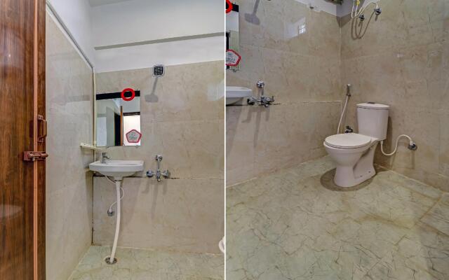 OYO 78581 Collection O Raj kamal stay inn