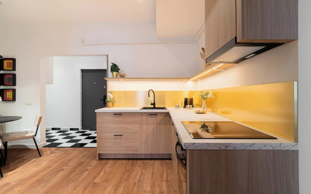 Modern & Spacious 2BR Steps to Cismigiu Gardens