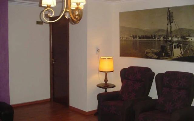 Hostal Cabrera