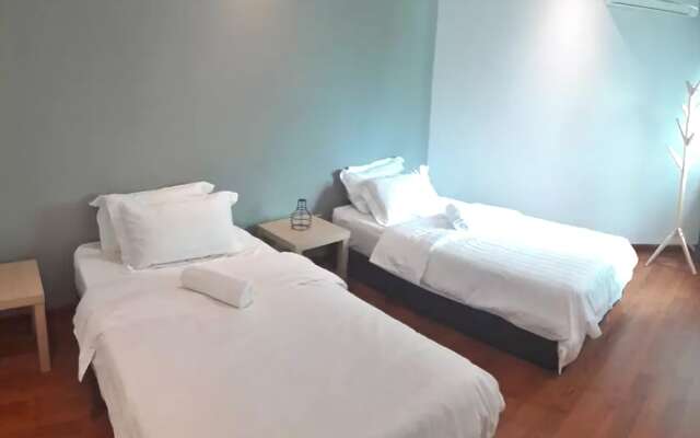 The N Suites Cozy and Spacious