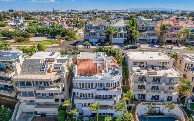 Playa Villa Mansion