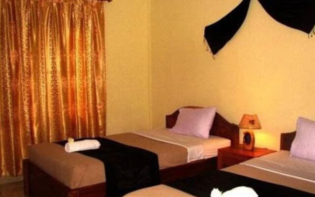 Inpeng Hotel & Resort