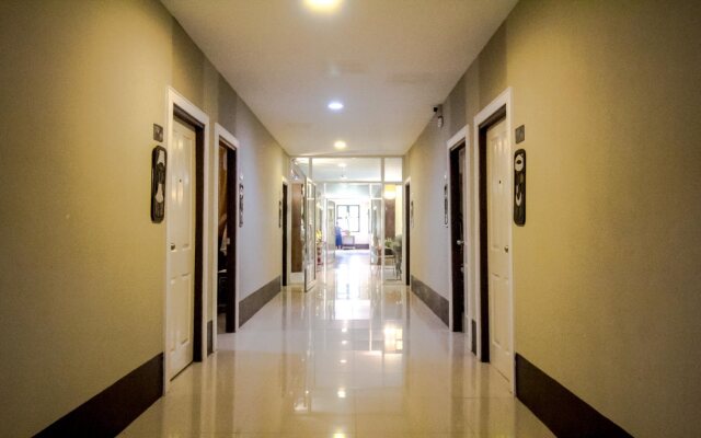 Fai Kham Boutique