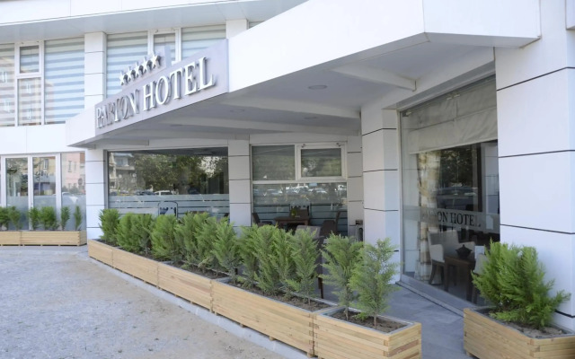 Parion Hotel