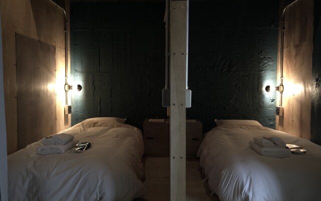 Area Inn Fushimicho Fukuyama Castle Side 1-16 - Hostel