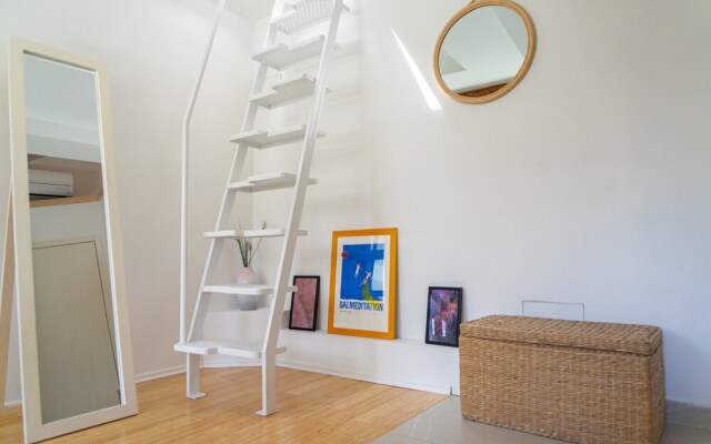 Cool Attic apt w Gallery, in the Heart of Split