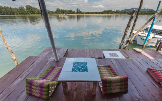 Sincere Guest House & Restaurant