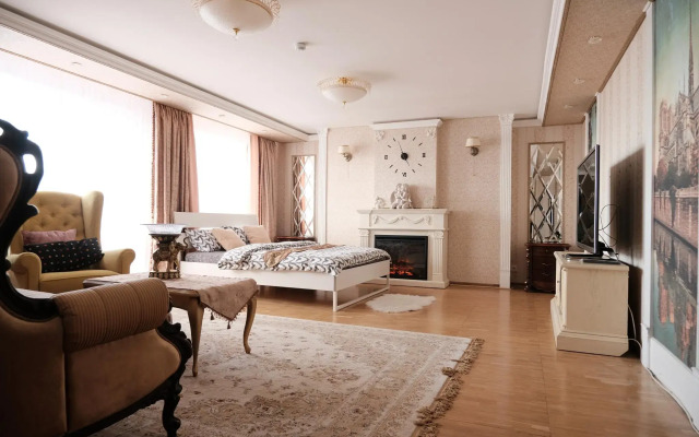 Добрая хозяюшка на улице Менделеева 122