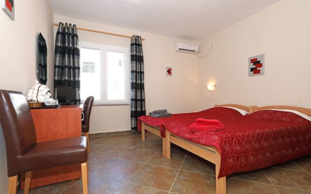 Rooms Zdravko