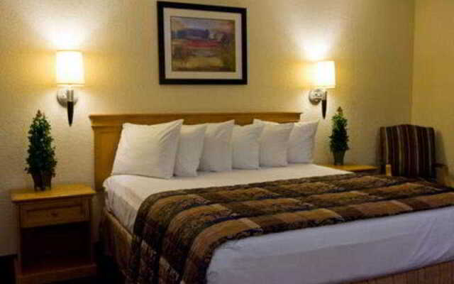 Ramada San Diego Mission Valley