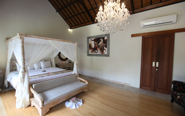 Puri Mas Boutique Resort & Spa