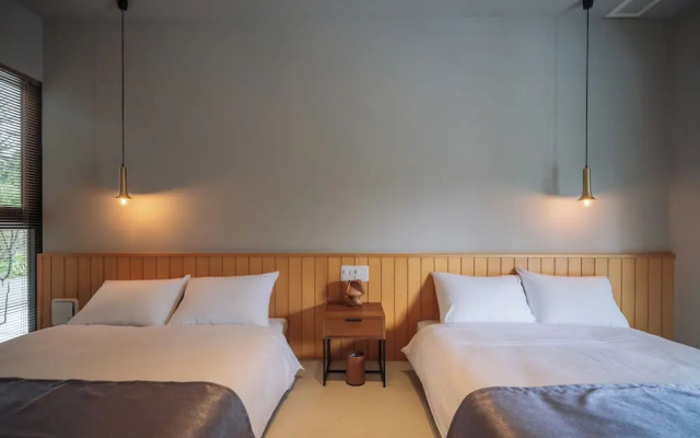 Reflexion Villas GLANZ