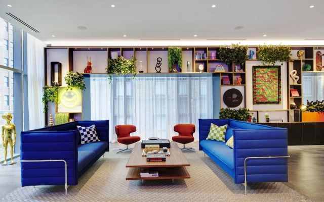 citizenM Chicago Downtown