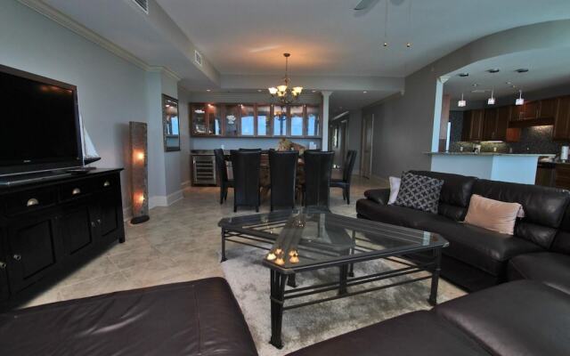 Bel Sole Penthouse 1801