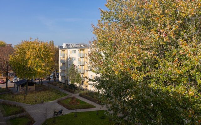 Warsaw Apartment Kasprowicza by Renters