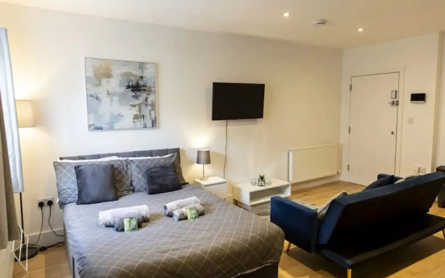 1 Bedroom in Maidstone by Stayfolk