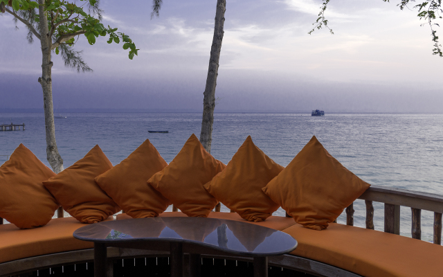 Resort Baan Ploy Sea