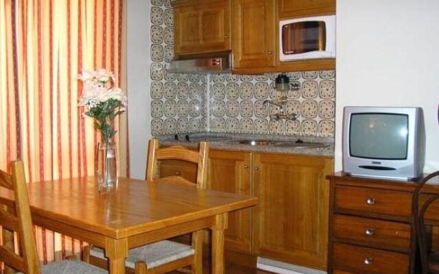 Apartamentos Vitória Hotel