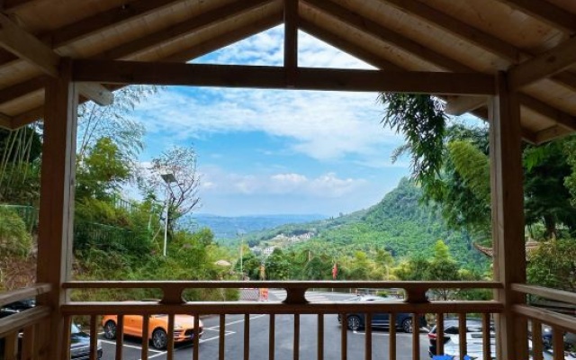 Bamboo Grove Courtyard Hainan's Home Homestay – Outside – Yibin