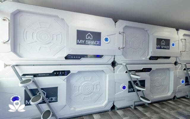 My Space Capsule Hotel