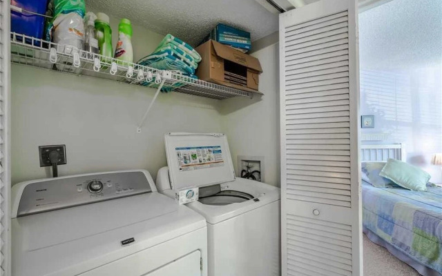 Vista Verde East 4-229