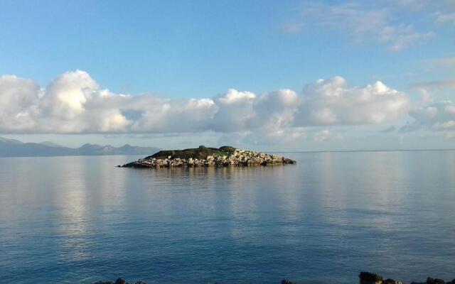 Floreica Studio By The Sea