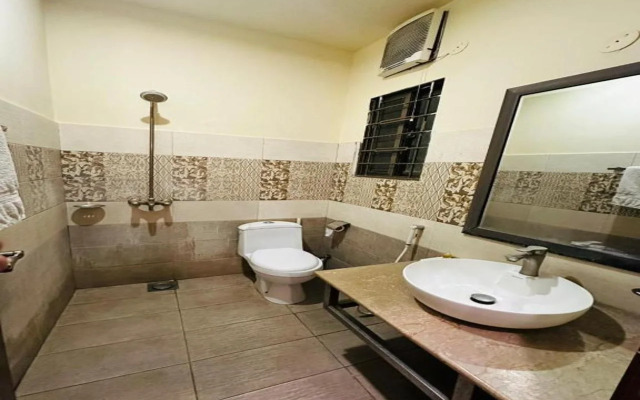 Sheltons Rezidor Lahore