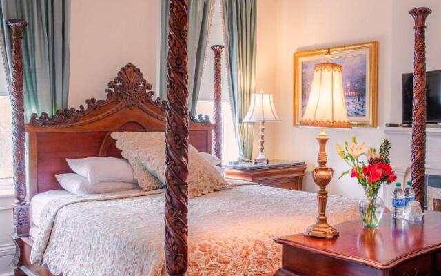 Justine Inn Savannah