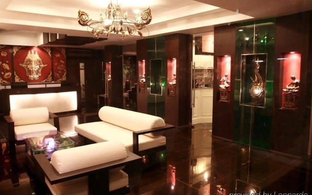 Mirth Sathorn Hotel