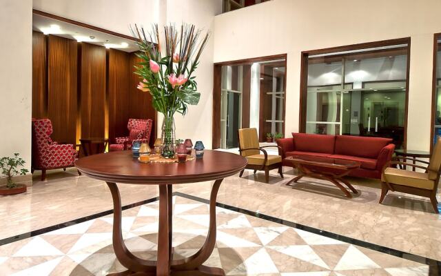The Golden Plaza Hotel & Spa
