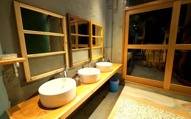 Fuqi Hostel - Heping