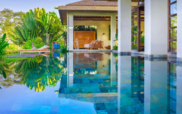 Chapung Sebali Hotel