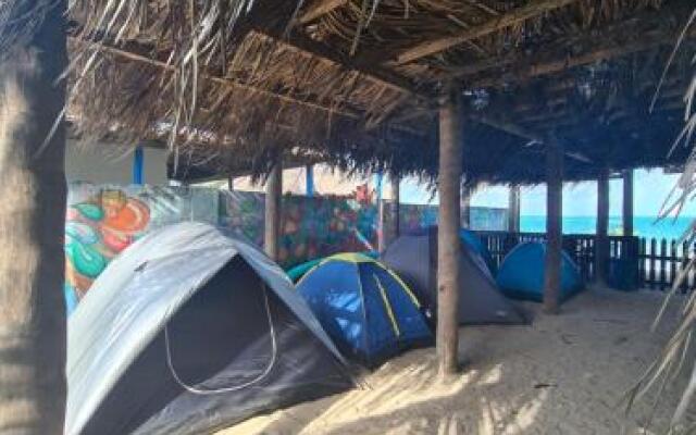Espaco Revive Hostel E Camping