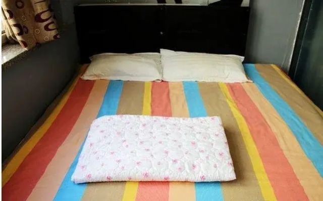 Zhumeng Kongjian Hotel