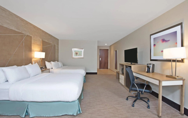 Holiday Inn Express & Suites New Cumberland by IHG