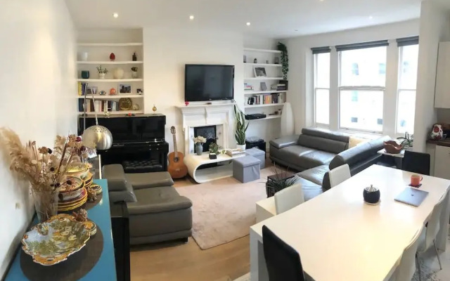 Chic Flat Regent's Park