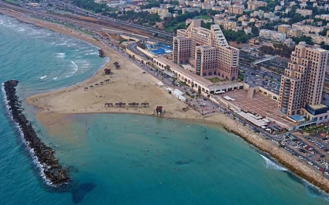 Almog Beach