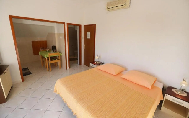Studio Apartments Pavin