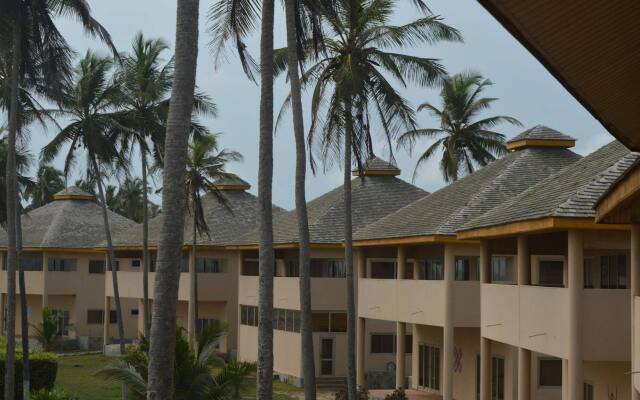 Elmina Bay Resort