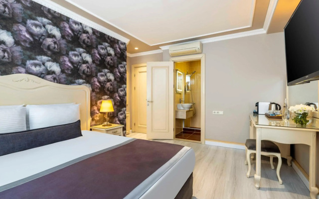 Ata Lagoon Beach Hotel