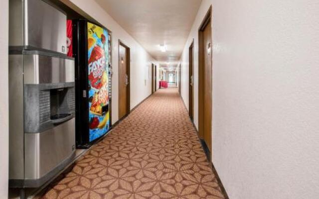 Brass Bell Inn and Suites